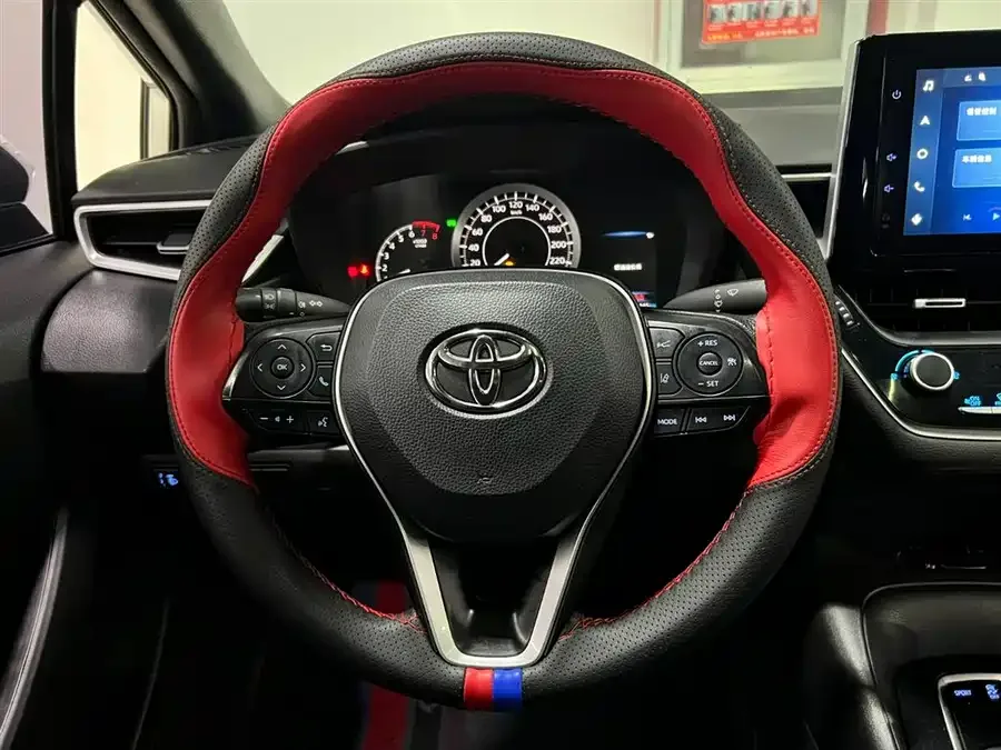 Toyota Levin 2022 Lelink 185T CVT Luxury Edition 2023 — миниатюра 4