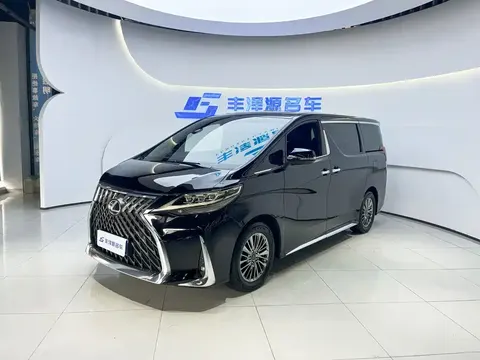 Toyota Crown Vellfire 2023 купить в Москве