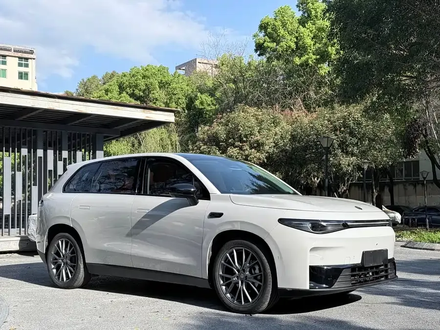 Leapmotor C10 Leapmoo C10 2024 530 Smart Edition 2024 — миниатюра 3
