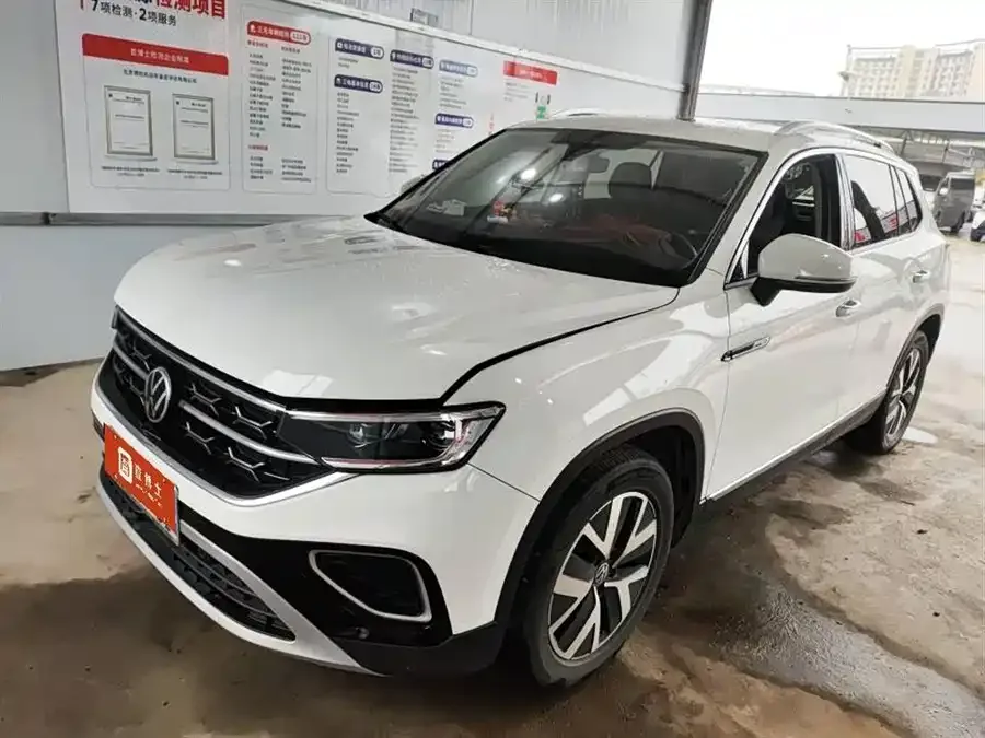 Volkswagen Tayron Tanyue 2023 280TSI 2WD Luxury Plus Advanced Edition 2023 — фото 1, купить с доставкой в Москву