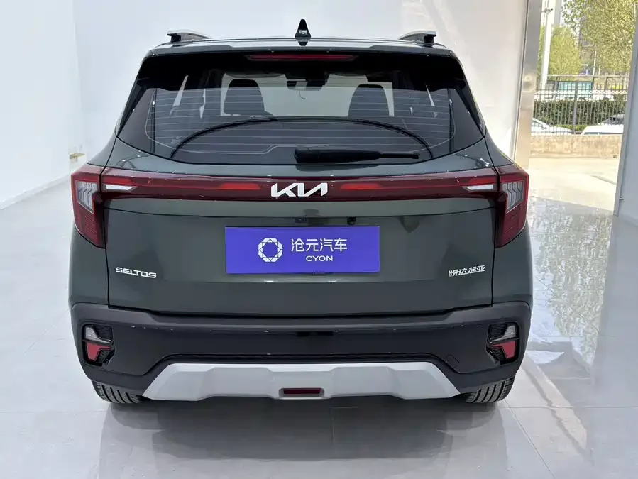 Kia Cyrus (Seltos) 2023 Certus 1.5L CVT Luxury Edition 2023 — миниатюра 2
