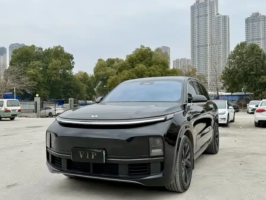 Lixiang L8 Ideal L8 2023 Air 2024 — фото 1, купить с доставкой в Москву