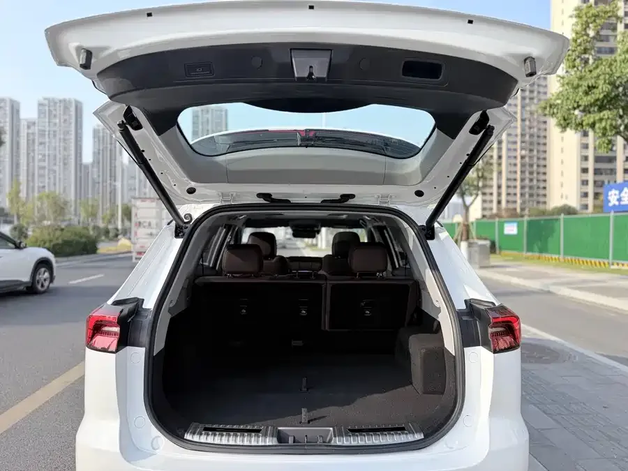 Chery Tiggo 8 PRO Tiggo 8 PRO 2022 290T 2WD Haohan Edition 5 Seaters 2023 — миниатюра 4