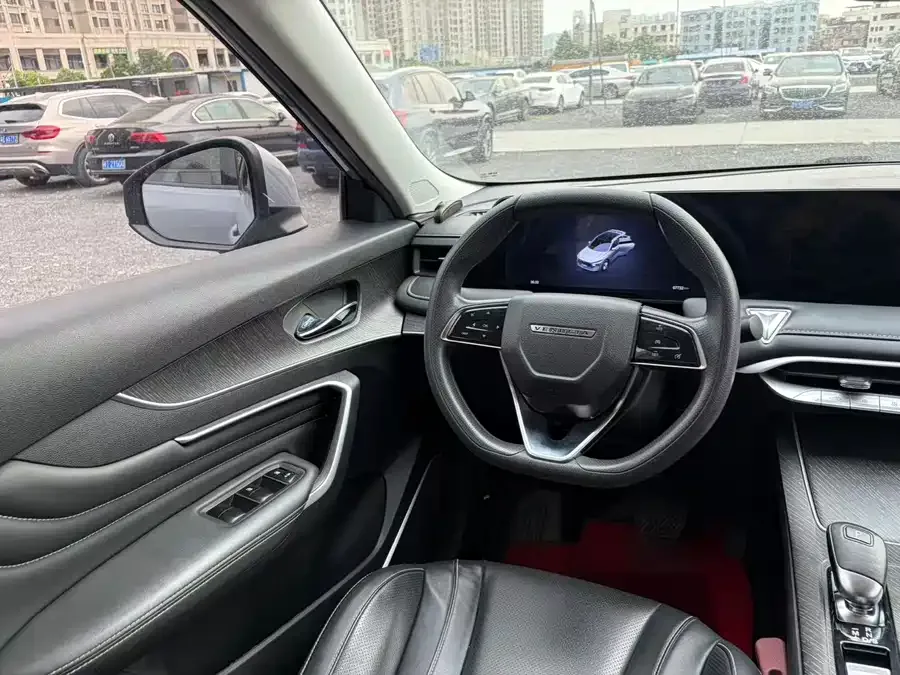 Venucia Big V Venucia V 2022 260T Dark Horse EditionIdol 2023 — миниатюра 4