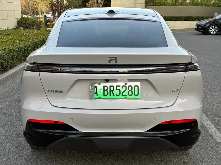 Roewe Feifan R7 Feifan R7 2025 Urban Edition 2025 — миниатюра 2
