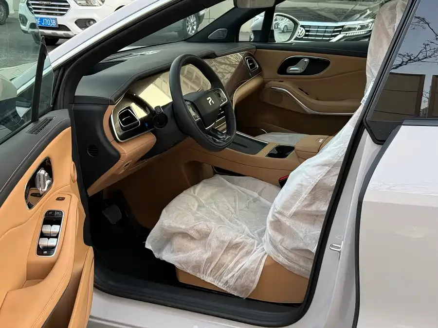 Roewe Feifan R7 Feifan R7 2025 Urban Edition 2025 — миниатюра 4