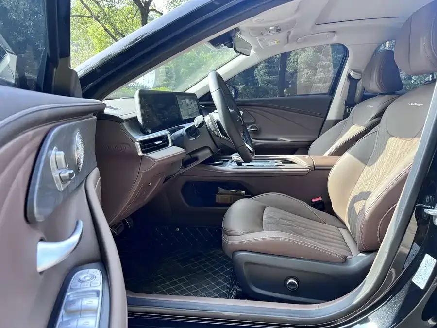 Chery Arrizo 8 Arrizo 8 2023 High Energy Edition 2.0T DCT 2023 — миниатюра 4