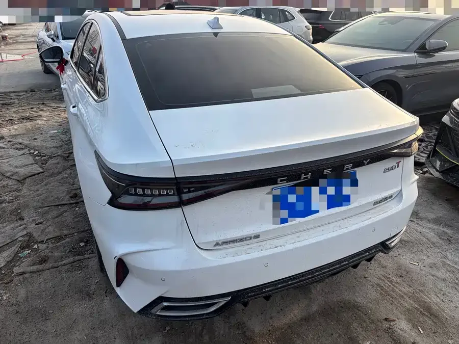 Chery Arrizo 8 Arrizo 8 2024 1.6T DCT Intelligent 2024 — миниатюра 3