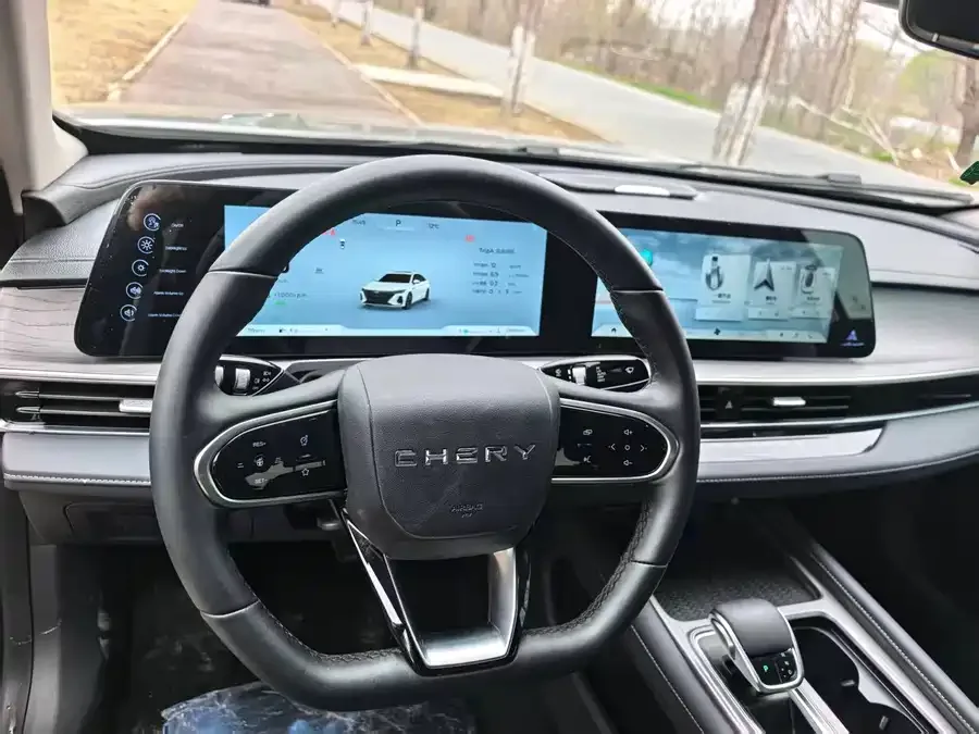Chery Arrizo 8 Arrizo 8 2024 1.6T DCT Intelligent 2024 — миниатюра 2