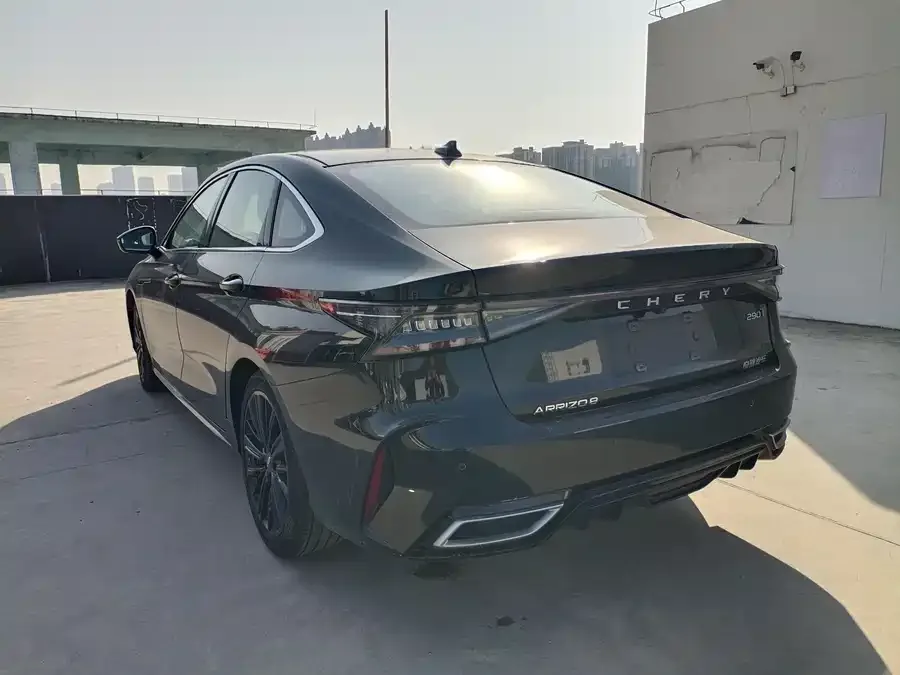 Chery Arrizo 8 Arrizo 8 2022 1.6T DCT 2022 — миниатюра 3