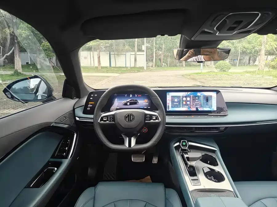 MG 7 MG7 2023 2.0T Automatic Beauty Hunter Luxury Edition 2024 — миниатюра 5