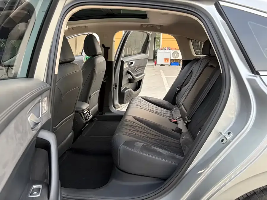 Roewe D7 Roewe D7 2023 DMH 125km Flagship Edition 2023 — миниатюра 4