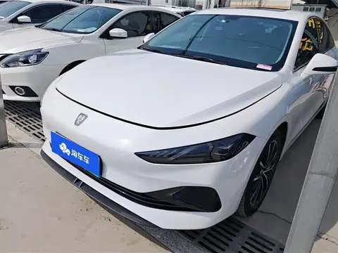 Roewe D7 2024 buy in Moscow