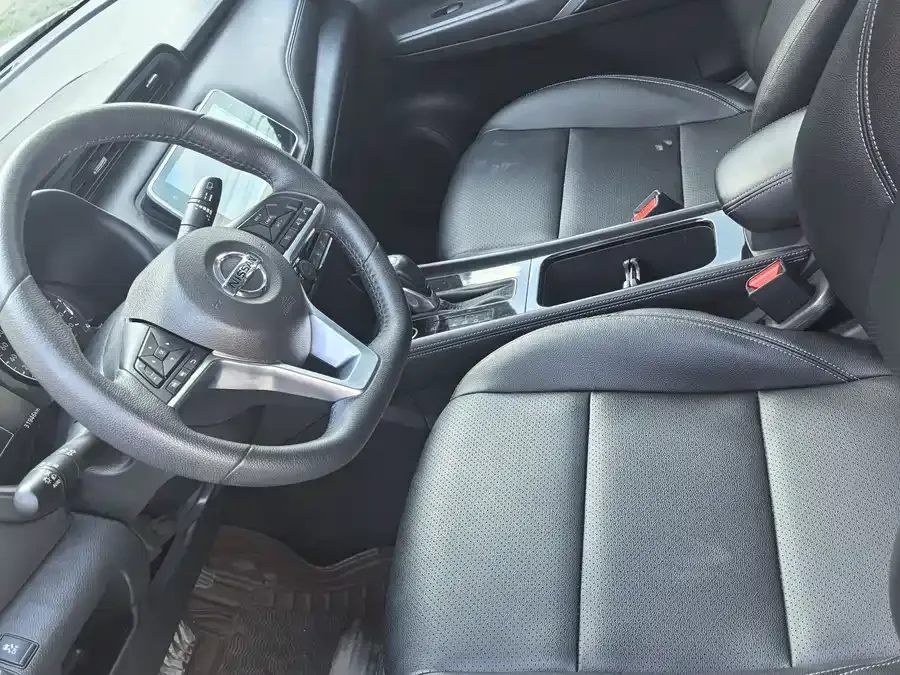 Nissan Kicks Kicks 2022 1.5L CVT XV Luxury Edition 2022 — миниатюра 2