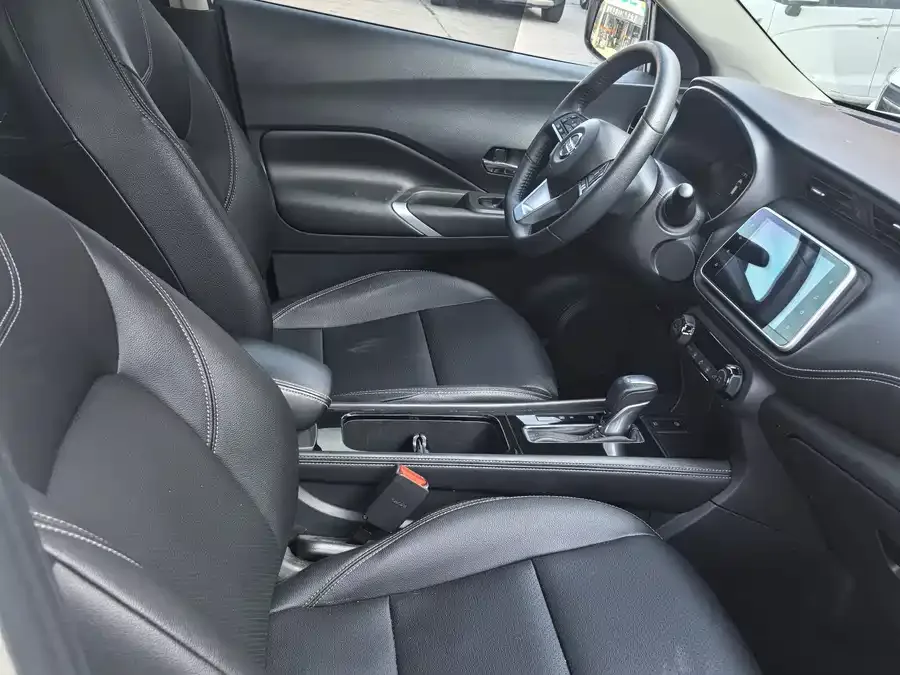 Nissan Kicks Kicks 2022 1.5L CVT XV Luxury Edition 2022 — миниатюра 3