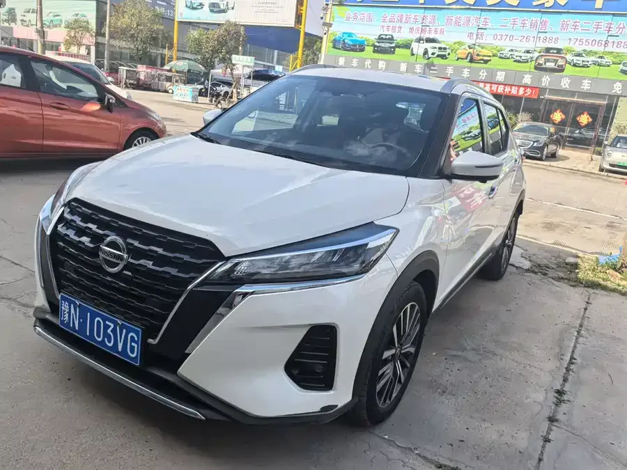 Nissan Kicks Kicks 2022 1.5L CVT XV Luxury Edition 2022 — фото 1, купить с доставкой в Москву