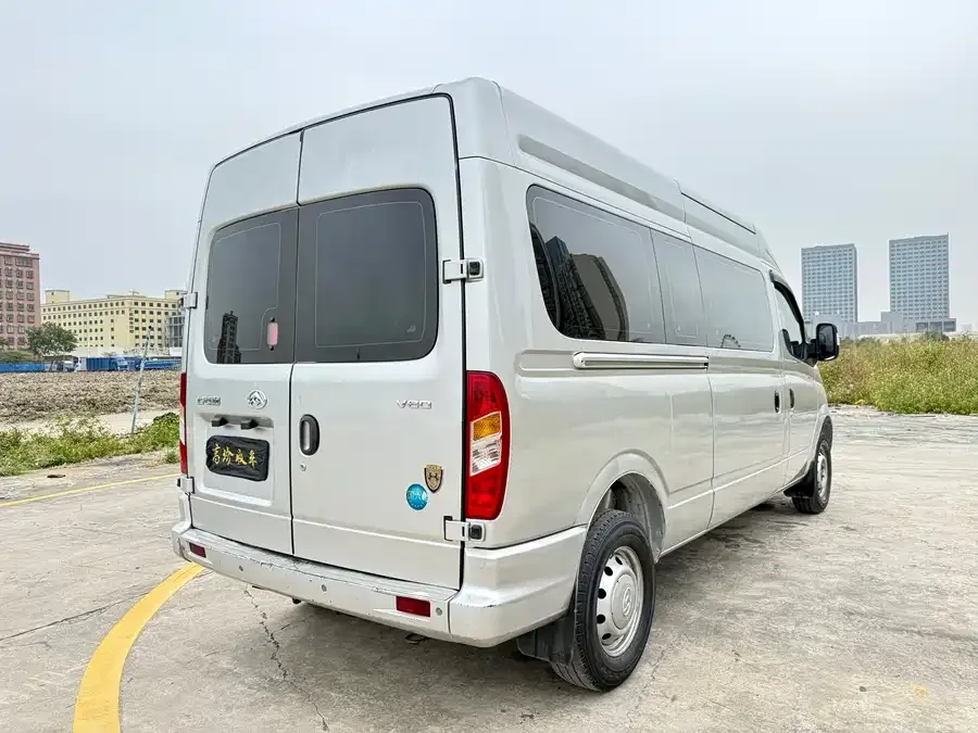 Maxus Xintu V80 2021 Xintu V80 2.0T Manual Classic Aoyuntong Long Wheelbase Mid-Top 6/7/8/9 Seaters 2022 — миниатюра 2