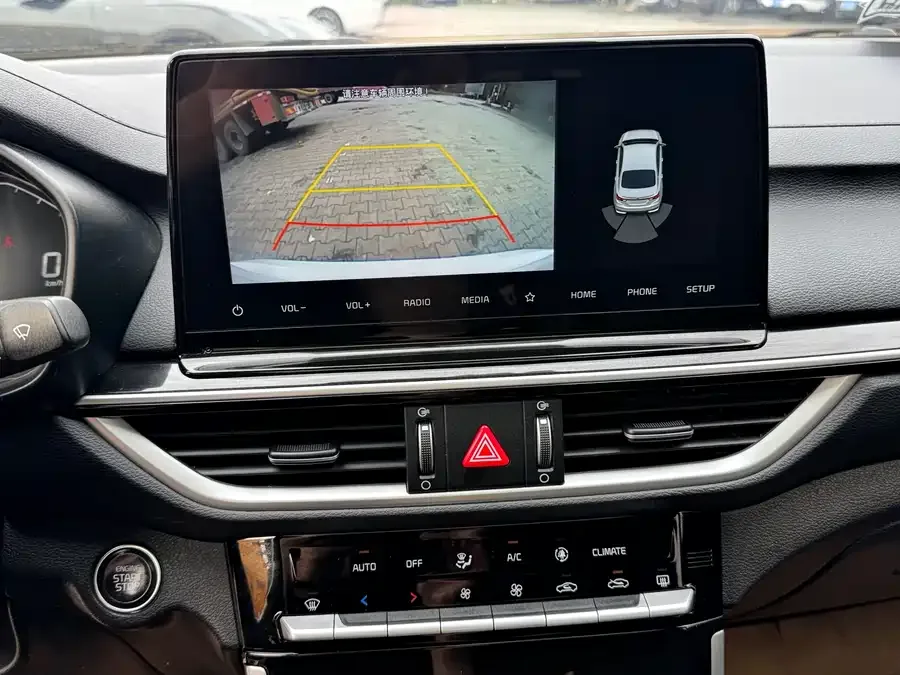 Kia K3 2021 1.5L CVT Fashion Edition 2022 — миниатюра 5