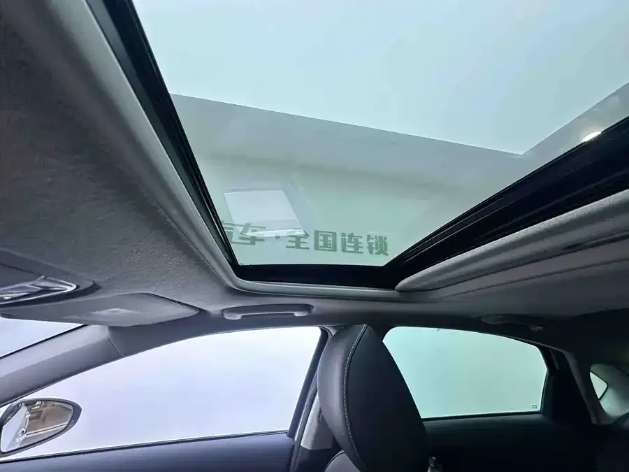 Kia K3 2021 facelift 1.5L CVT fashion version 2022 — миниатюра 4