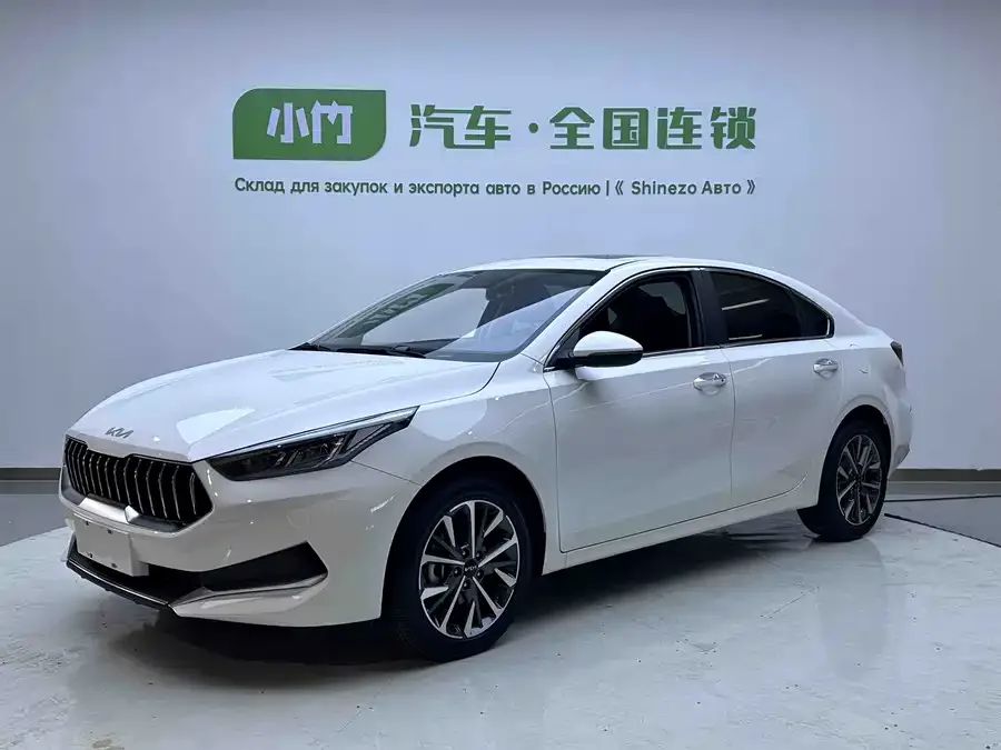 Kia K3 2021 facelift 1.5L CVT fashion version 2022 — фото 1, купить с доставкой в Москву