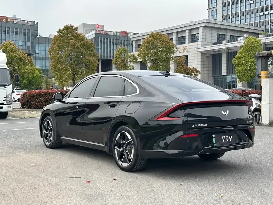 Wuling Starlight Wuling Starlight 2025 610km Smart Advanced Edition 2025 — миниатюра 2