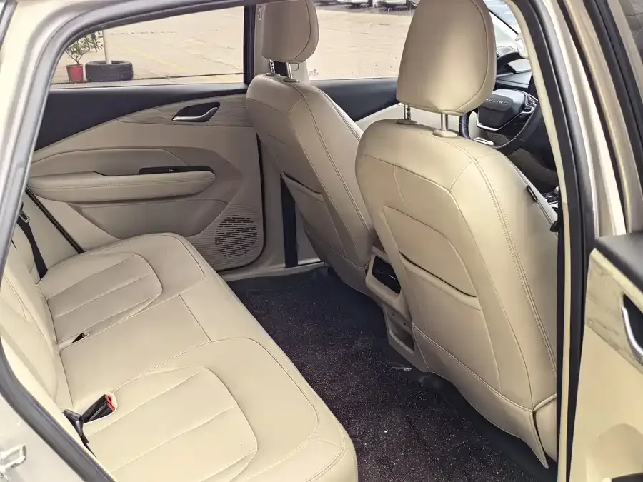 Wuling Starlight Wuling Starlight 2024 Co-creation Edition 510 Advanced Model 2025 — миниатюра 5