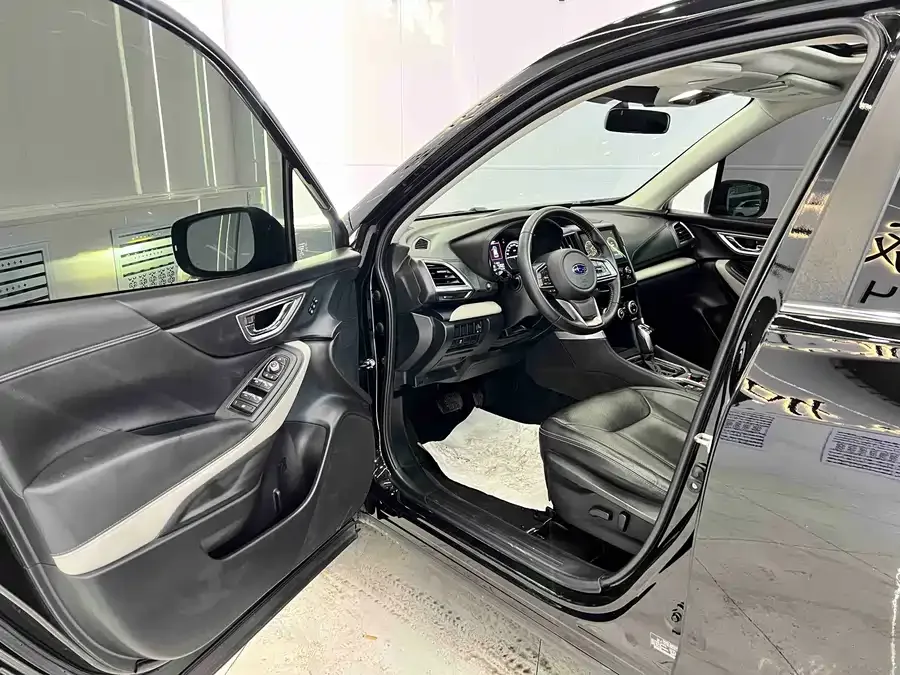Subaru Forester Forester 2022 2.0i AWD Luxury Edition EyeSight 2022 — миниатюра 4