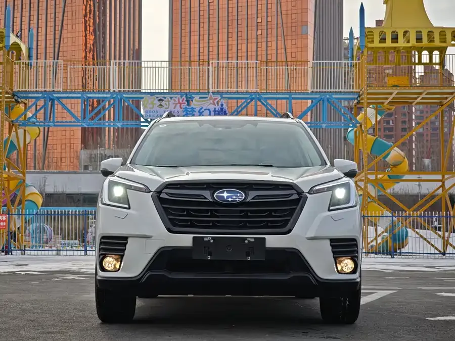 Subaru Forester Forester 2022 2.0i AWD Luxury Edition EyeSight 2022 — миниатюра 3