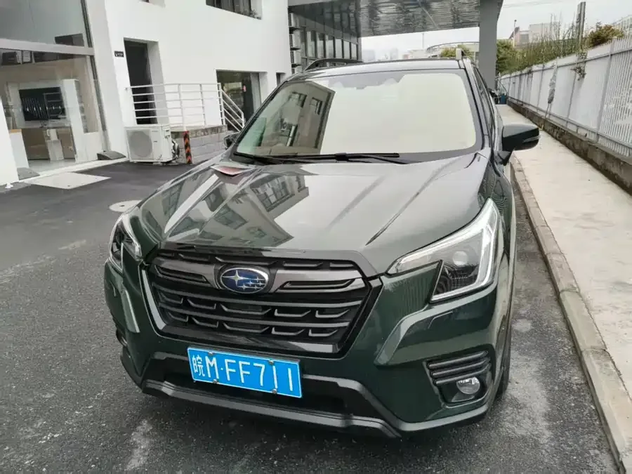 Subaru Forester Forester 2022 2.0i AWD Luxury Edition EyeSight 2022 — миниатюра 2