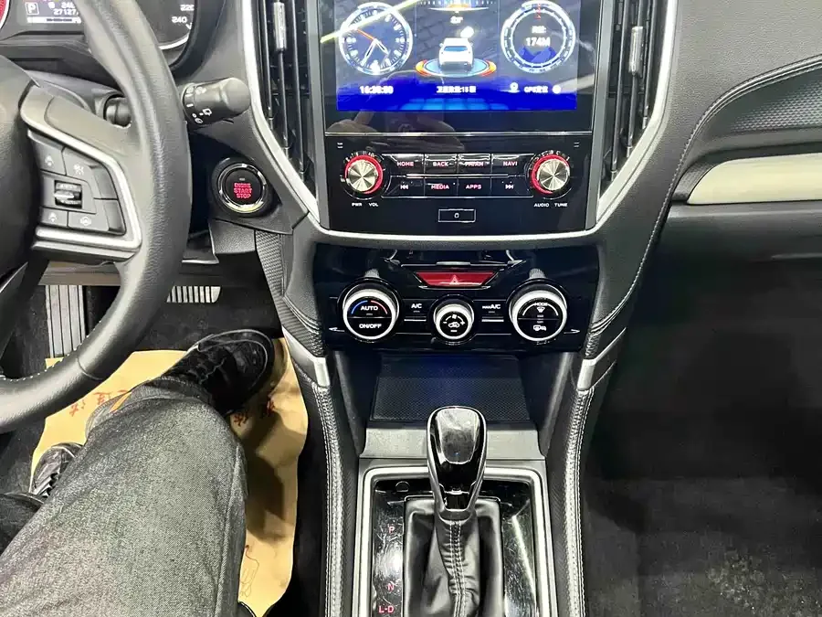 Subaru Forester Forester 2022 2.0i AWD Luxury Edition EyeSight 2023 — миниатюра 5