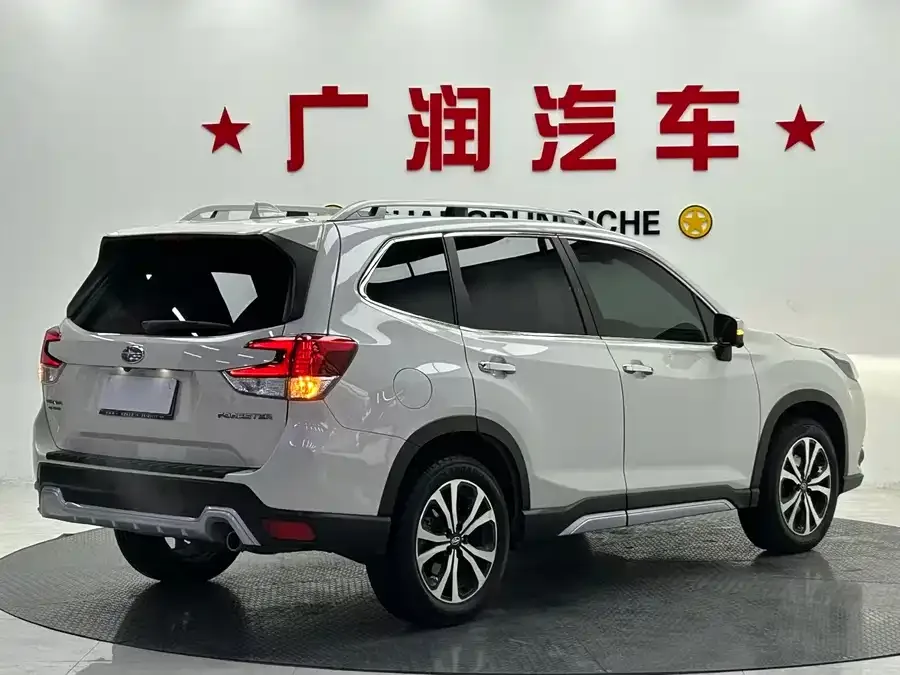 Subaru Forester 2022 Forester 2.0i AWD Ultimate Edition EyeSight 2022 — миниатюра 2