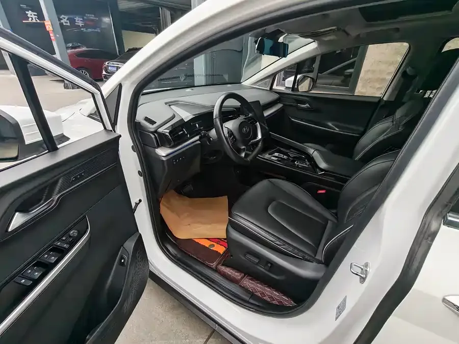 Hyundai Custo Kustu 2021 380TGDi LUX Premium 2022 — миниатюра 3