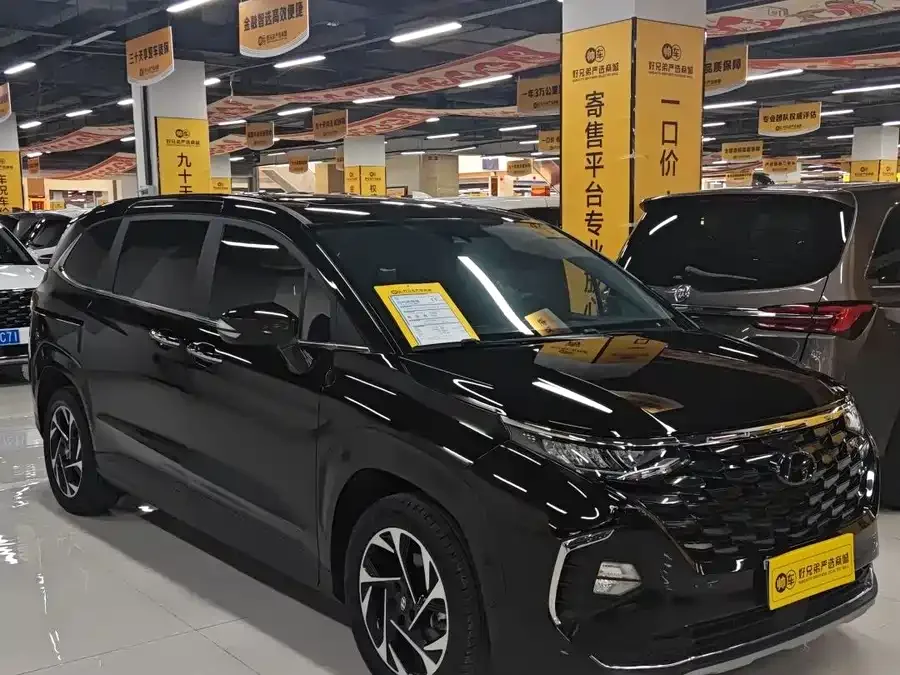 Hyundai Custo Kustu 2021 270TGDi Premium Edition LUX 2022 — миниатюра 3