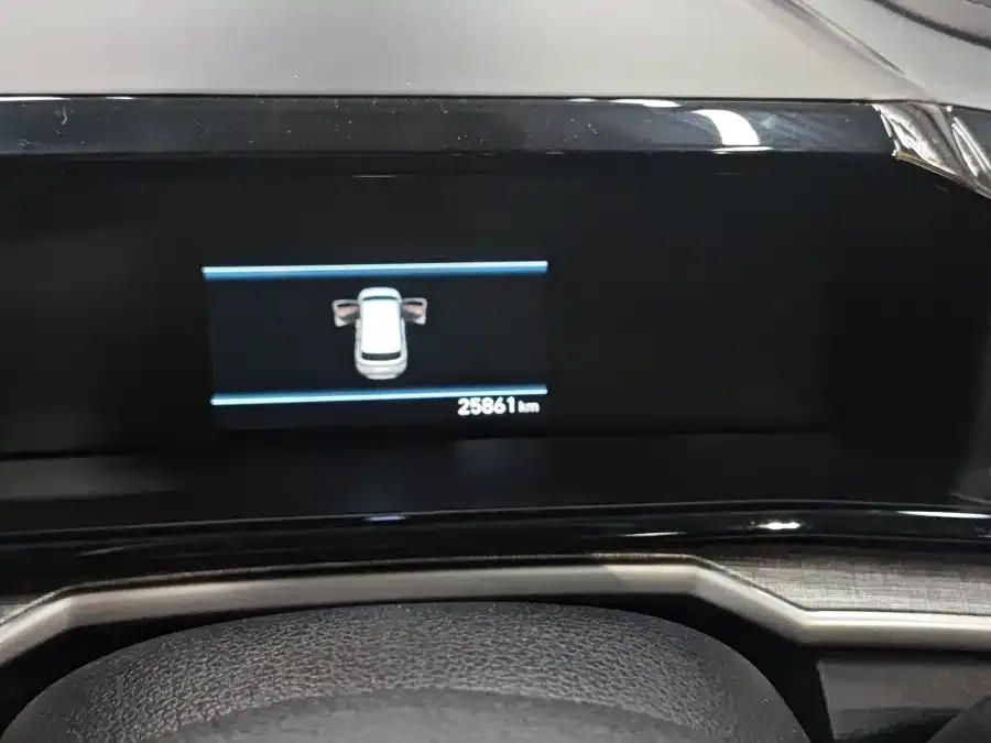 Hyundai Custo Kustu 2021 270TGDi Premium Edition LUX 2022 — миниатюра 4