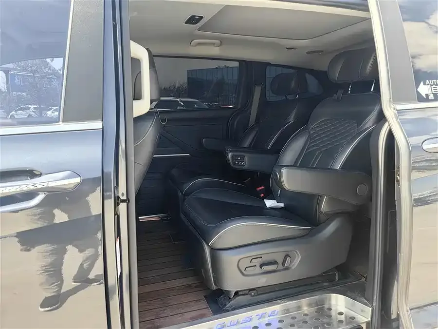 Hyundai Custo Kustu 2022 270TGDi Smart Love Flagship Edition TOP 2023 — миниатюра 5