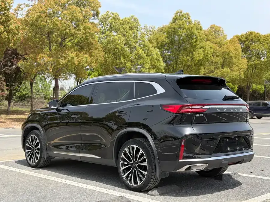 Exeed TXL Xingtu Lingyun 2023 400T 4WD Star Edition 2023 — миниатюра 2