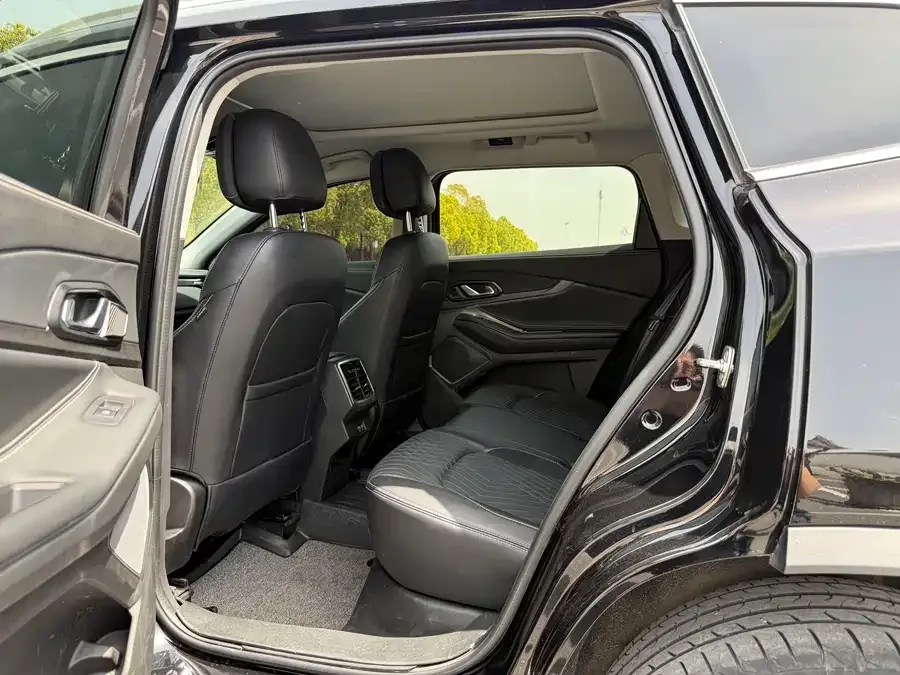 Exeed TXL Xingtu Lingyun 2023 400T 4WD Star Edition 2023 — миниатюра 3