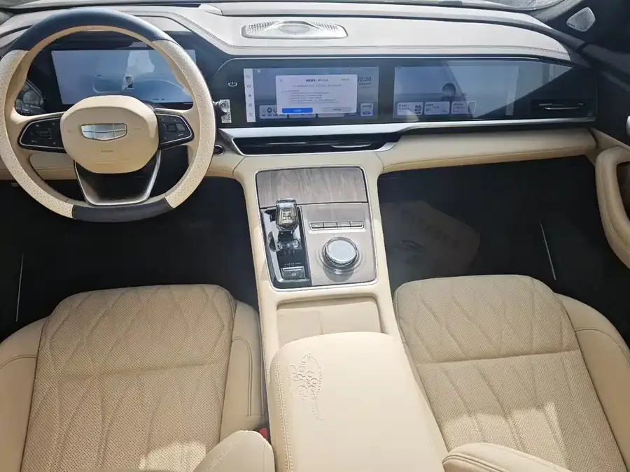 Geely Monjaro Xingyue L 2025 Dongfang Yao 2.0TD Automatic Current Edition 2025 — миниатюра 4