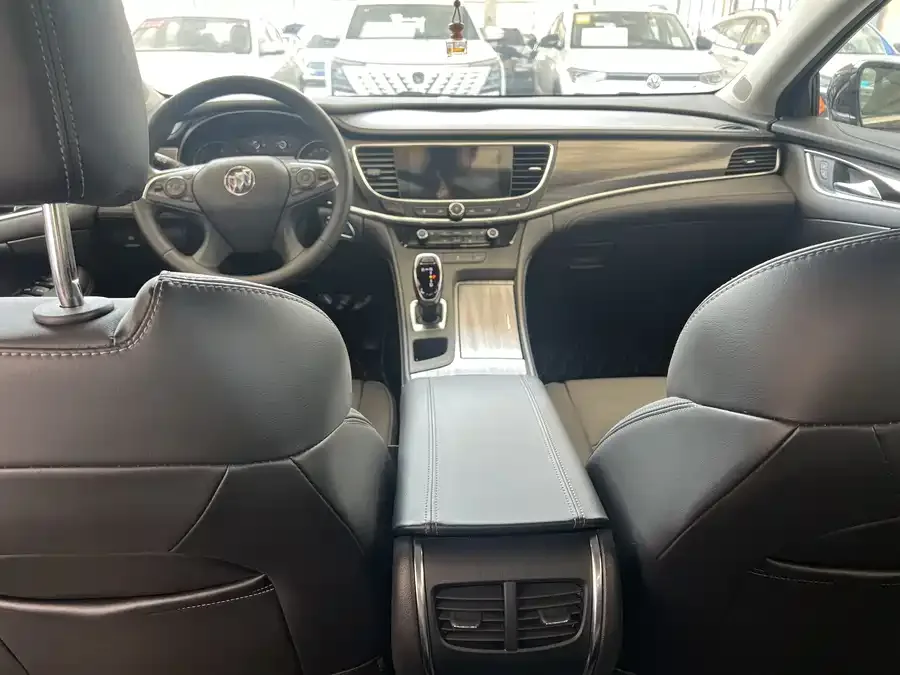Buick LaCrosse LaCrosse 2022 652T Luxury 2023 — миниатюра 2