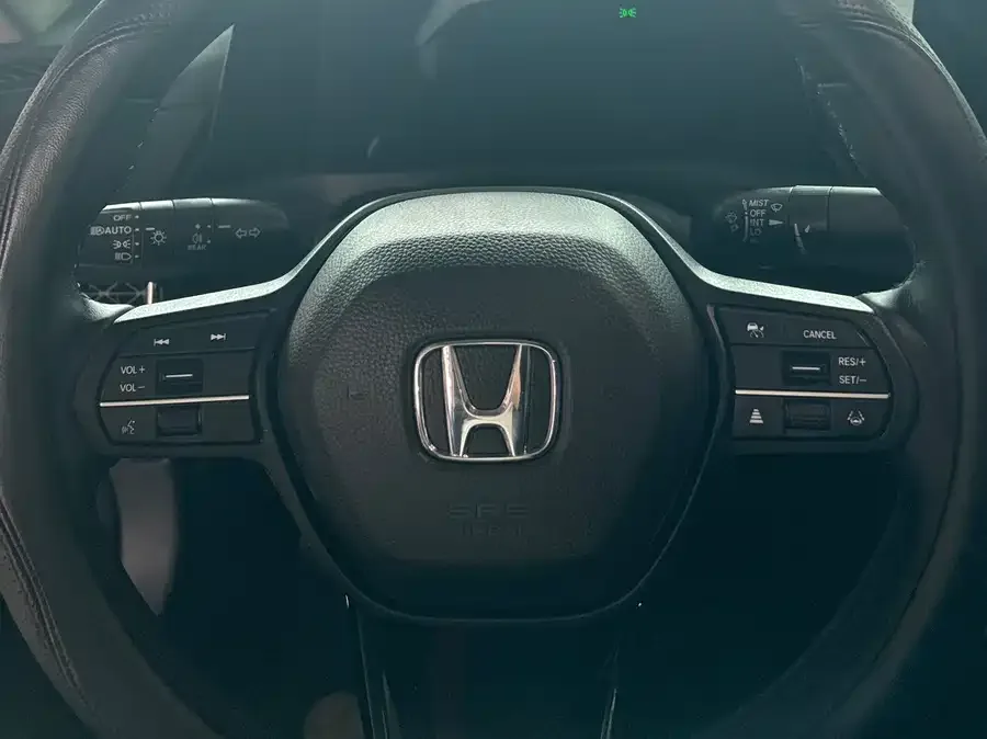 Honda Inspire Inship 2023 260TURBO Exquisite Edition 2024 — миниатюра 2