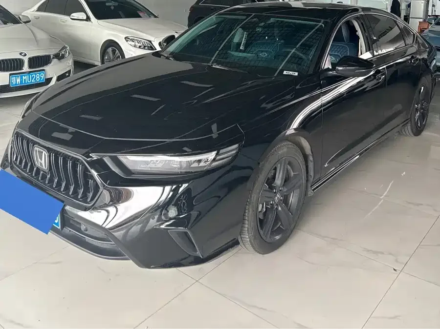 Honda Inspire Inship 2023 260TURBO Exquisite Edition 2024 — миниатюра 3