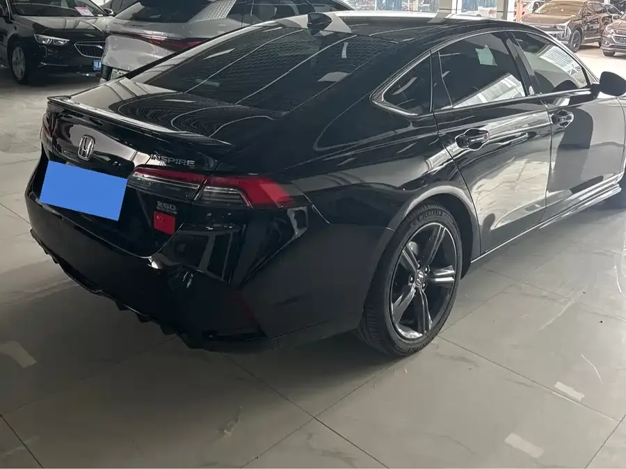 Honda Inspire Inship 2023 260TURBO Exquisite Edition 2024 — миниатюра 5