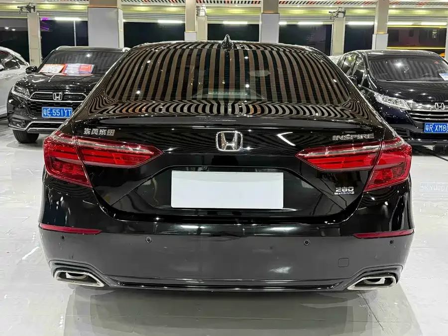 Honda Inspire 2022 Insignia 260TURBO Fine Edition 2023 — миниатюра 2