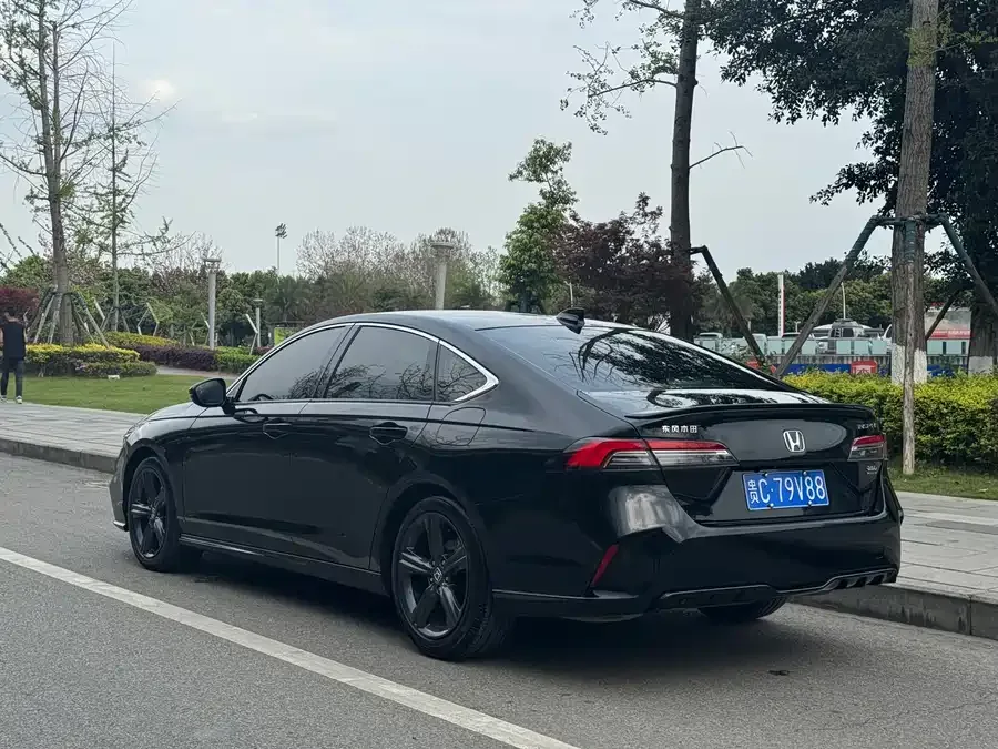Honda Inspire Insignia 2024 260TURBO Elite Edition 2024 — миниатюра 4