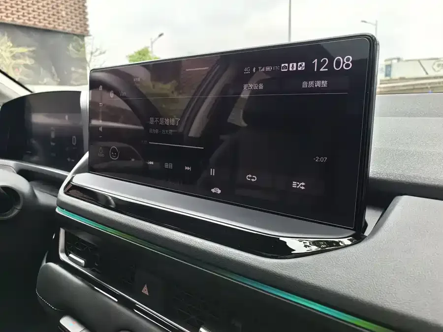 Honda Inspire 2023 Insignia 260TURBO Fine Edition 2023 — миниатюра 5