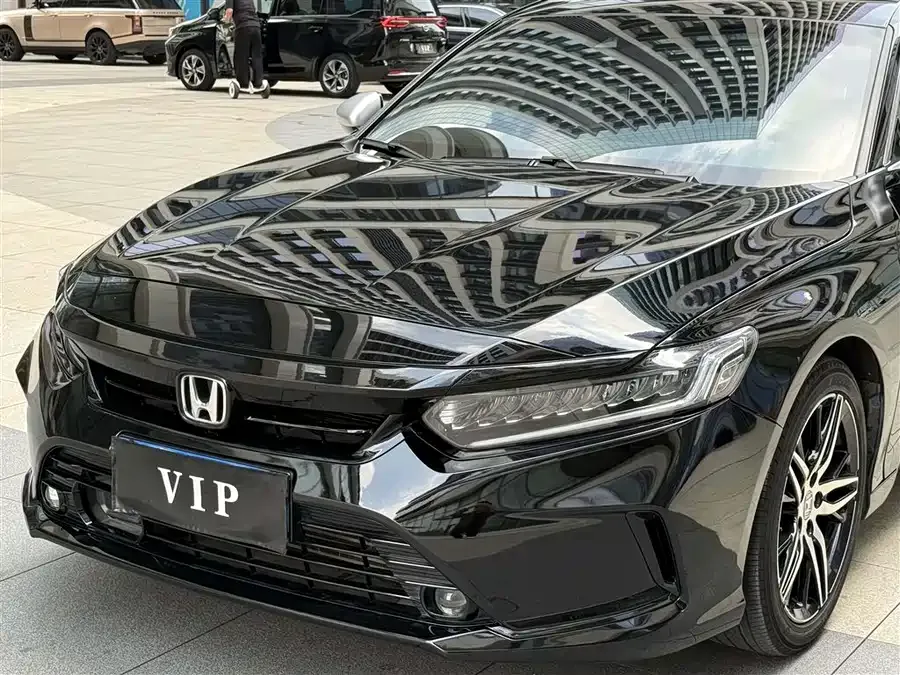 Honda Inspire 2022 Insignia 260TURBO Fine Edition 2023 — миниатюра 4