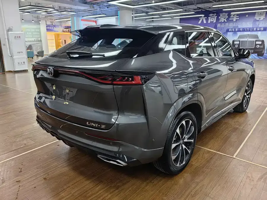 Changan UNI-Z PHEV Changan UNI-Z New Energy 2024 Blue Whale iDD 125km Excellence Edition 2024 — миниатюра 2