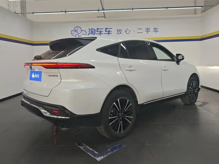 Toyota Venza Weisha 2023 2.0L CVT two-wheel drive premium version 2023 — миниатюра 3