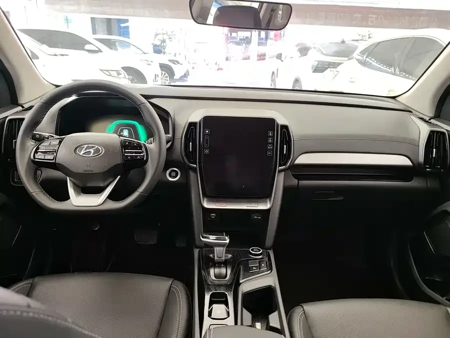 Hyundai Beijing ix35 Beijing Hyundai ix35 2021 2.0L Automatic 2WD GLS Leading Edition 2022 — миниатюра 2
