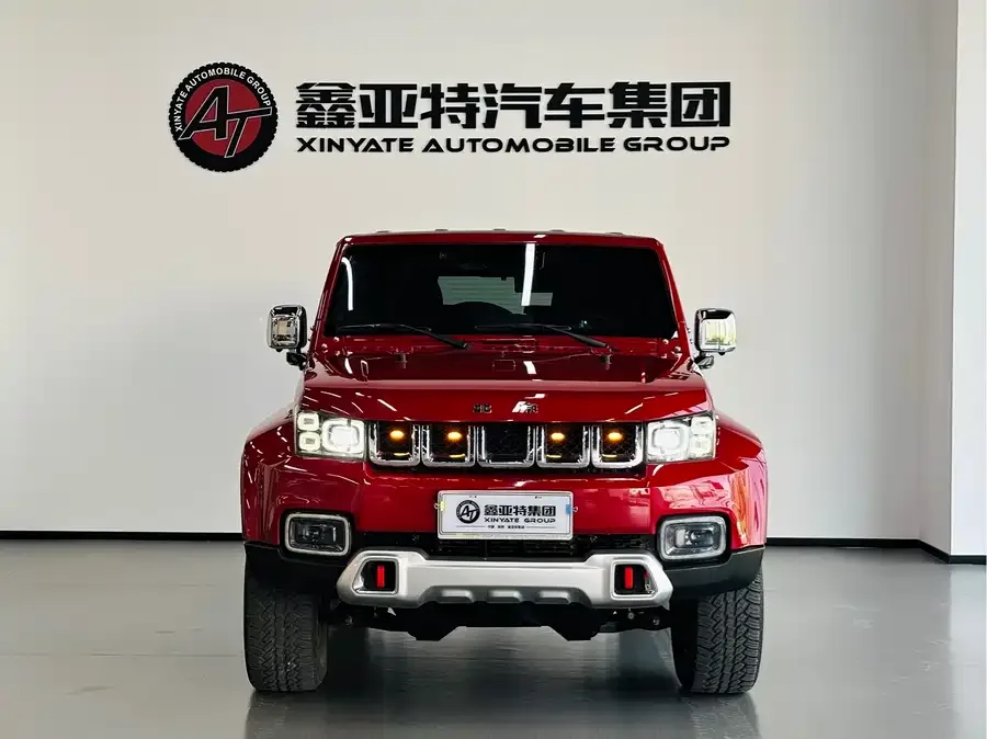 BAIC BJ40 Beijing Off-road BJ40 2020 2.0T Automatic Four-wheel Drive Tribute to 2020 Edition Knight Type 2023 — миниатюра 3